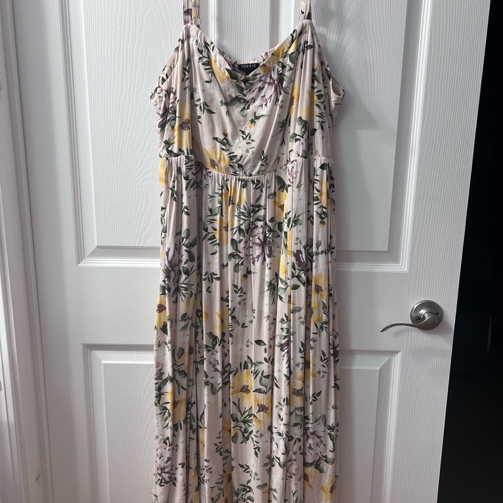 Torrid beige and yellow floral summer tank dress size 2